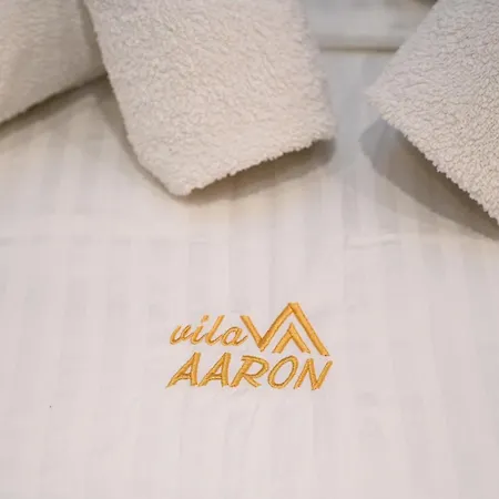 Aaron Durrës
