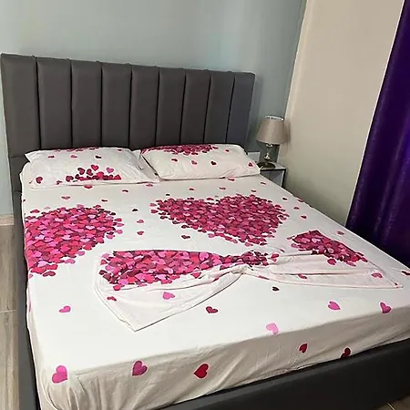 Hotel Aaron
