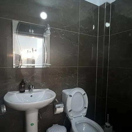 Hotel Aaron Durres