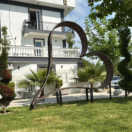 Hotel Aaron